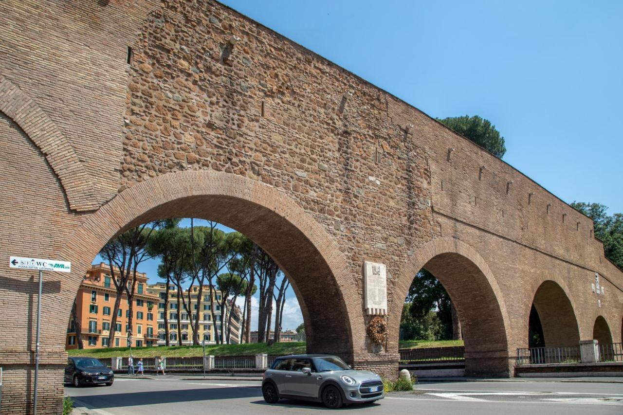 Porta Castello Suites Рим Экстерьер фото